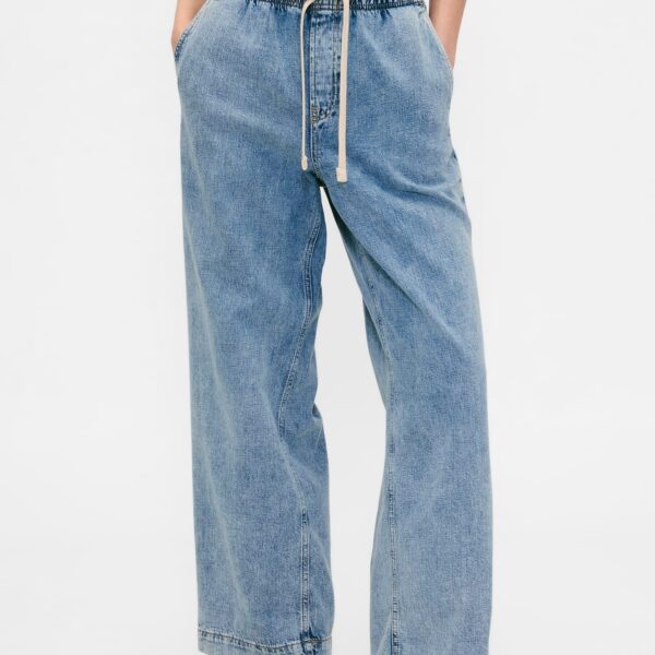 High Rise Pull-On Wide-Leg Jeans